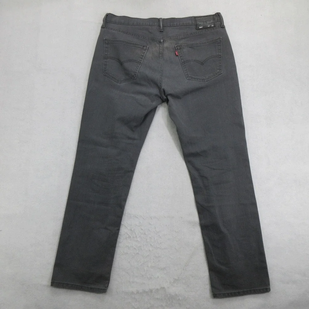 Levis levis mens